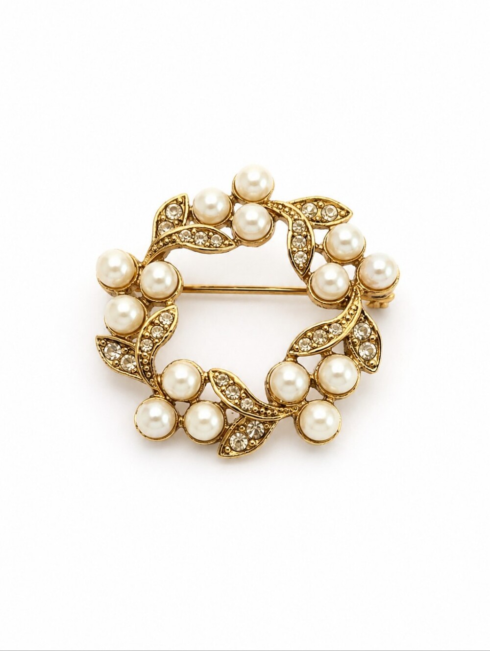 Vintage Faux Pearl Rhinestone Wreath Brooch Gold Tone Circle Pin Estate Jewelry